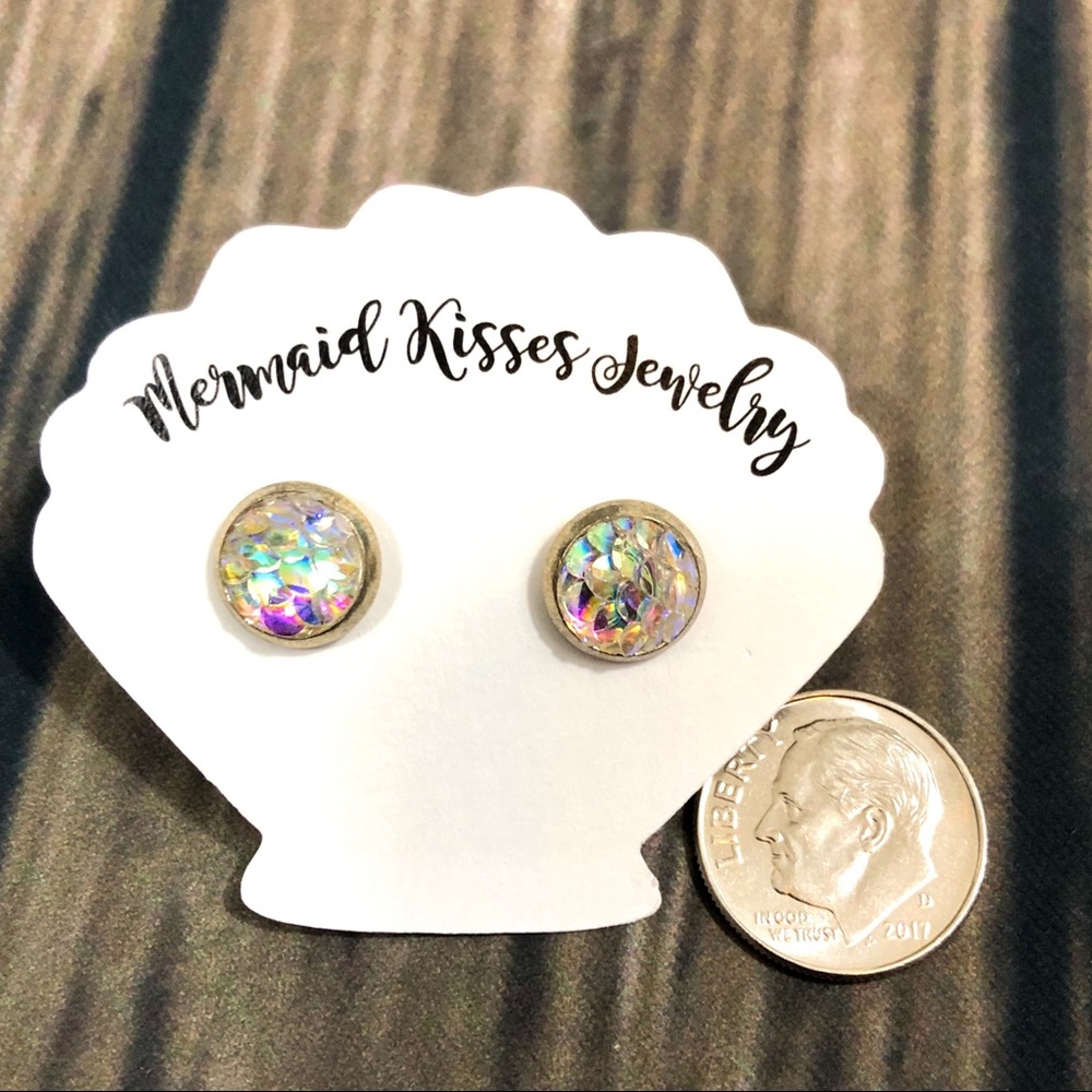 Iridescent Mermaid Scales Earrings - Picture 2 of 3